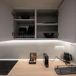 Trinity Loft - Near Metro - Self Check-in - Fast Wi-fi Lägenhet