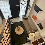 Trinity Loft - Near Metro - Self Check-in - Fast Wi-fi * Θεσσαλονίκη