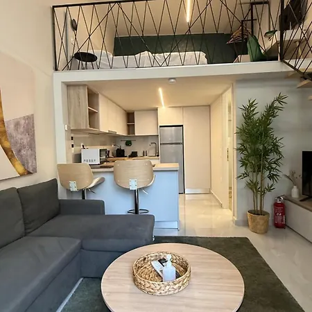 Trinity Loft - Near Metro - Self Check-in - Fast Wi-fi *