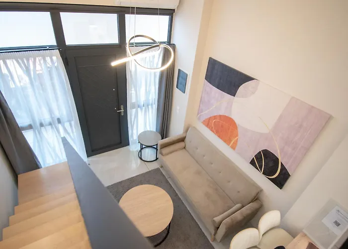Apartment Trinity Loft - Near Metro - Self Check-in - Fast Wi-fi Thessaloniki