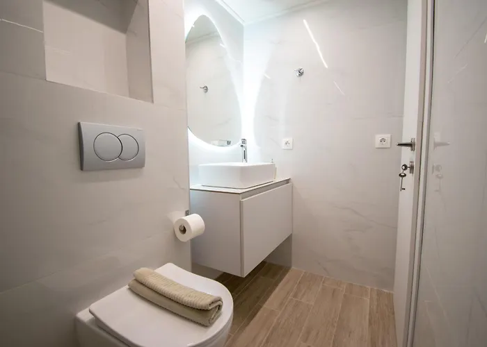 Trinity Loft - Near Metro - Self Check-in - Fast Wi-fi *