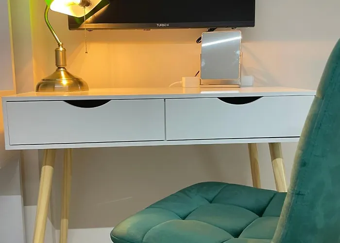 Trinity Loft - Near Metro - Self Check-in - Fast Wi-fi
