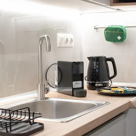 Apartman Trinity Loft - Near Metro - Self Check-in - Fast Wi-fi *