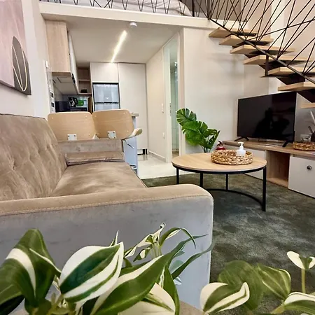 Apartman Trinity Loft - Near Metro - Self Check-in - Fast Wi-fi Szaloniki