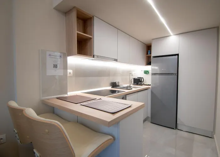 Trinity Loft - Near Metro - Self Check-in - Fast Wi-fi דירה *